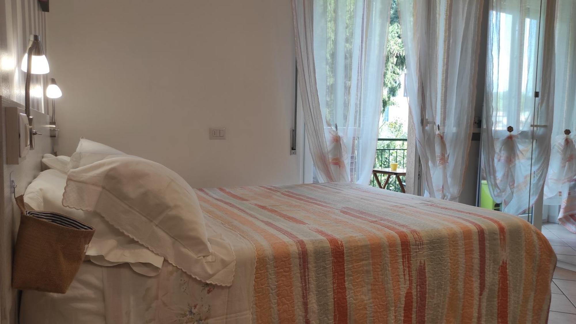 Como Petite Maison מראה חיצוני תמונה